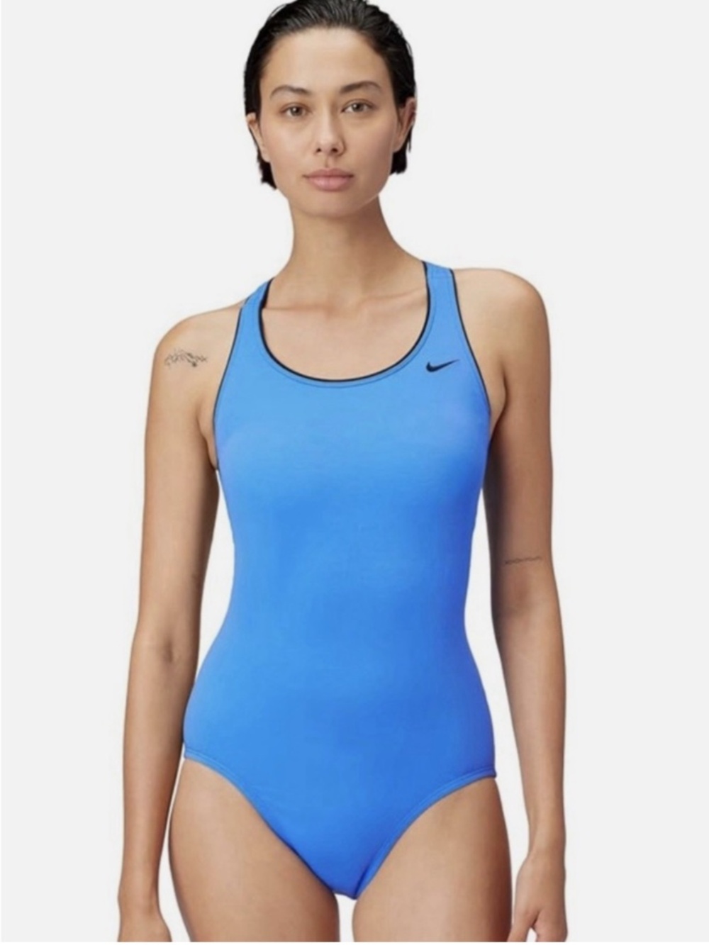 NWT Nike Women’s Blue Powerback One Piece Swimsuit size Medium